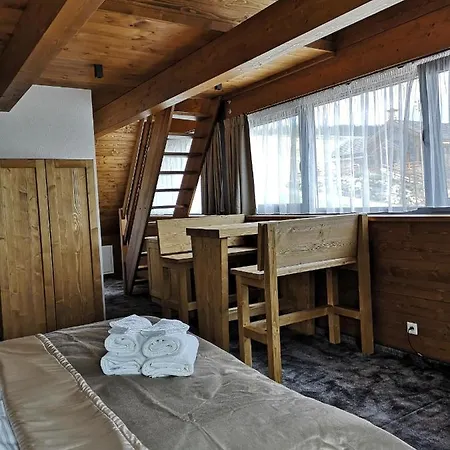 Stonegallery Apart-hotel Ždiar