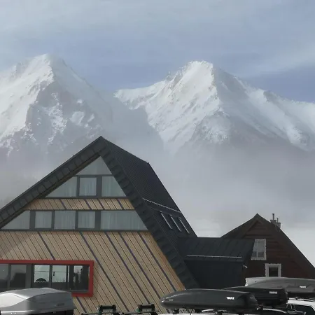 Stonegallery מלון דירות 4*