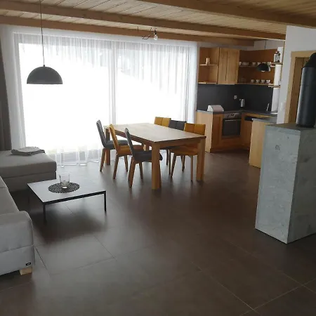 Stonegallery מלון דירות Ždiar